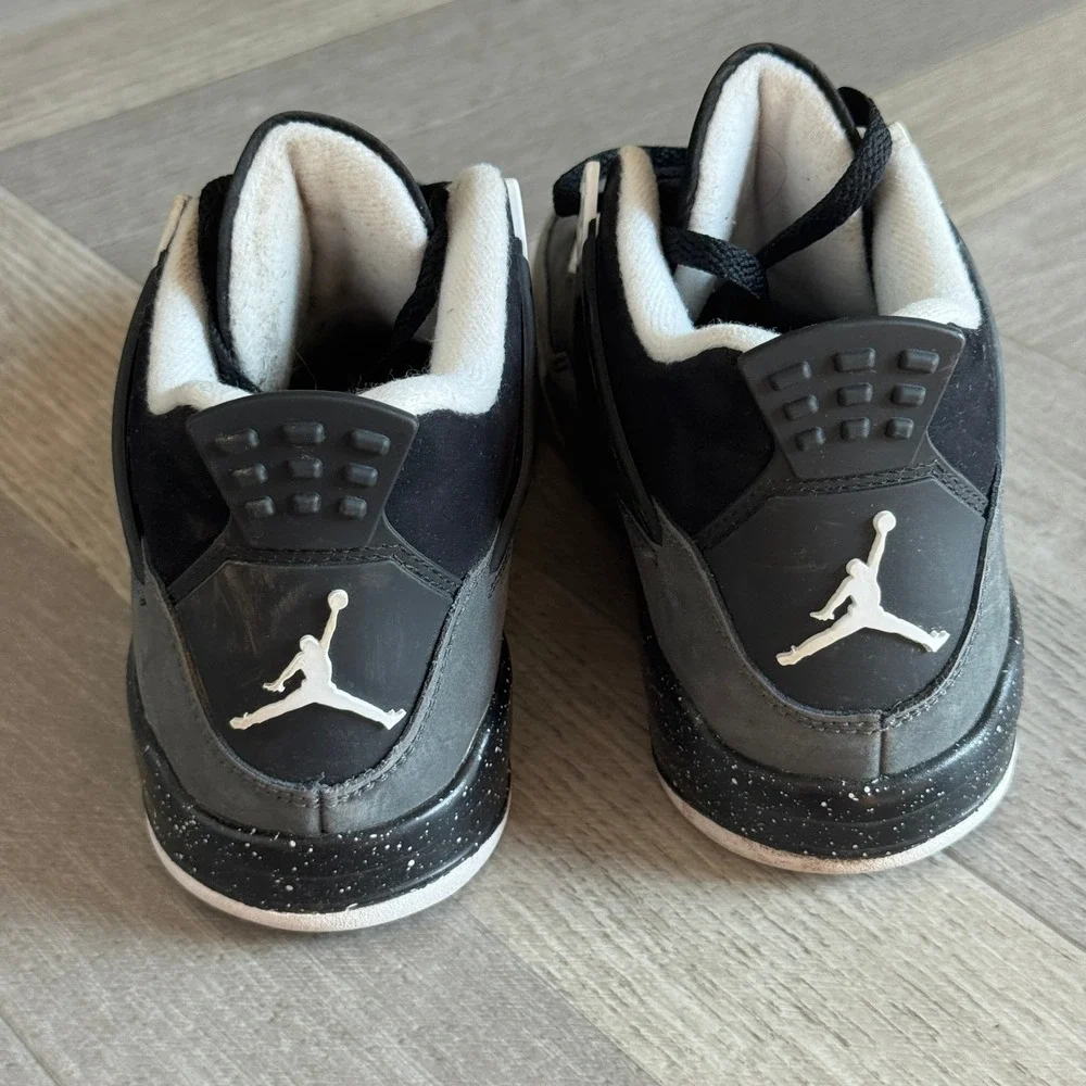 Jordan 4 Retro Fear 2024 Cool Grey Black White FV4537-002 Kids Size 3Y Hypebeast